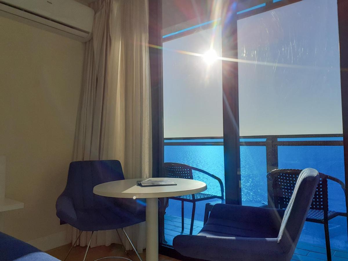 Aparthotel Only Front Sea View, No Side View, Wonderful Panorama, High Floor, Location Guarantee Batumi Esterno foto